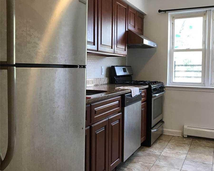 1st image of 10533 Otis Ave #1