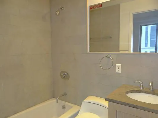 Rented by Aventana | media 24