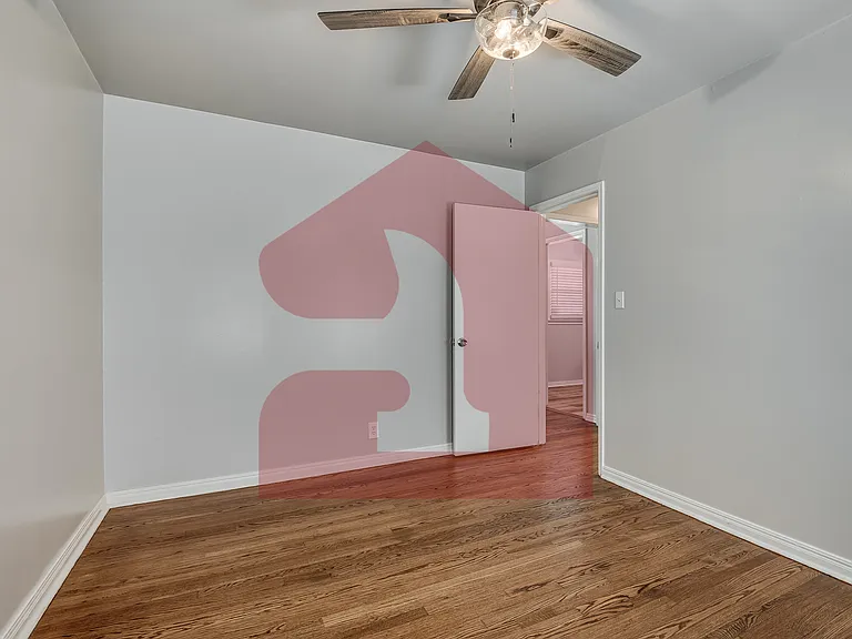 2104 Churchill Way — Photo 30