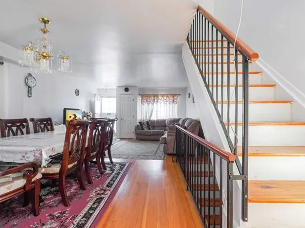 51 Georgetown Lane image 3 of 15