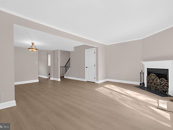 5th image of 9221 Bellbeck Rd