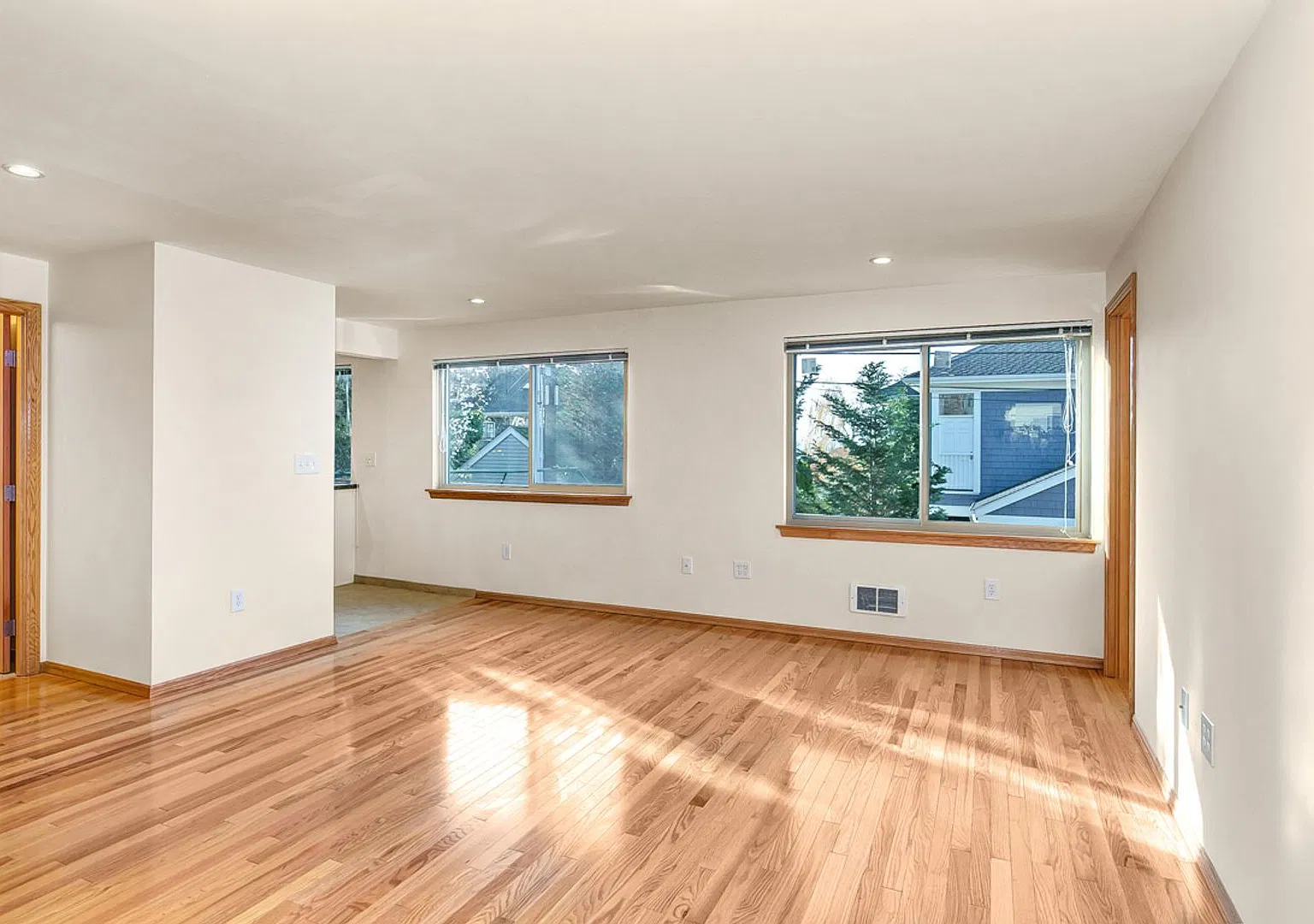 Paseo Apartments — Photo 3