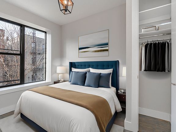3rd image of 484 Harman St #3B