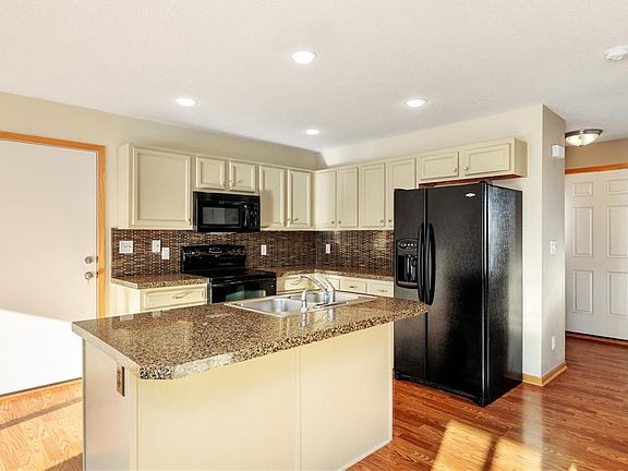 2nd image of 15218 Winston Ave