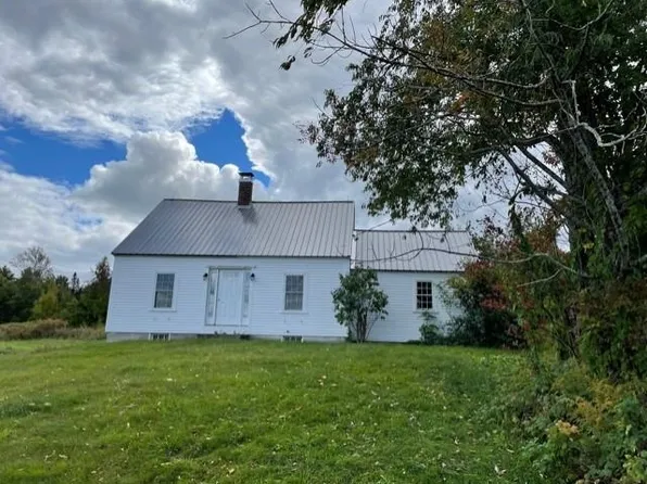 997 King Hill Rd, New London, NH 03257
