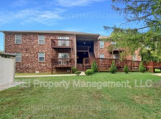 1202 E Walford Dr APT 14, Jeffersonville, IN 47130