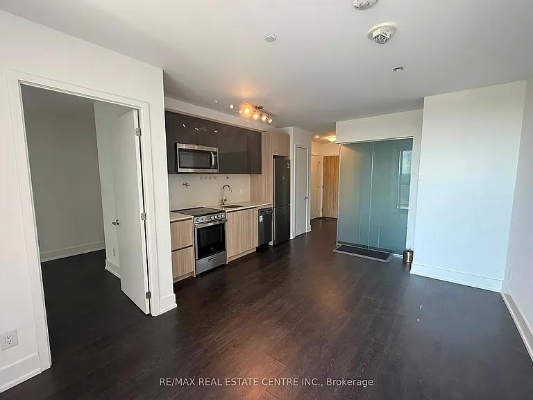 3100 Keele St #723 — Photo 9