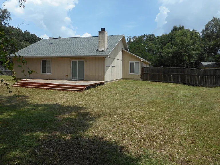 1729 Quiet Oak Ln — Photo 5