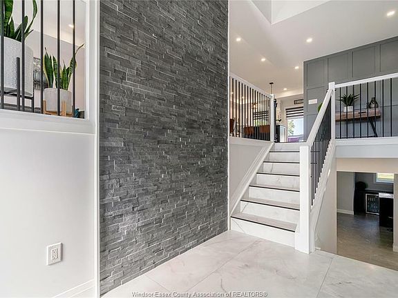 3rd image of 14 Primrose Dr