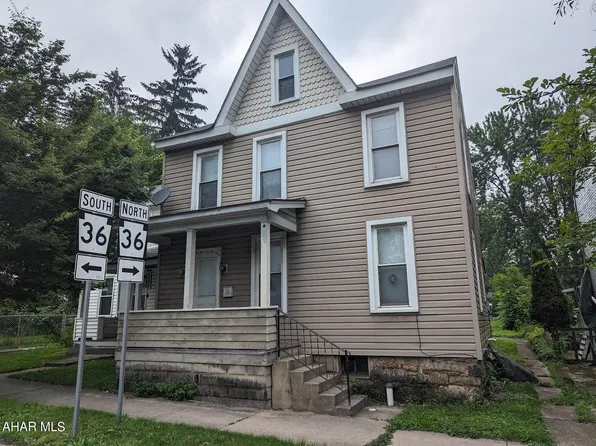 613 Blair St, Hollidaysburg, PA 16648
