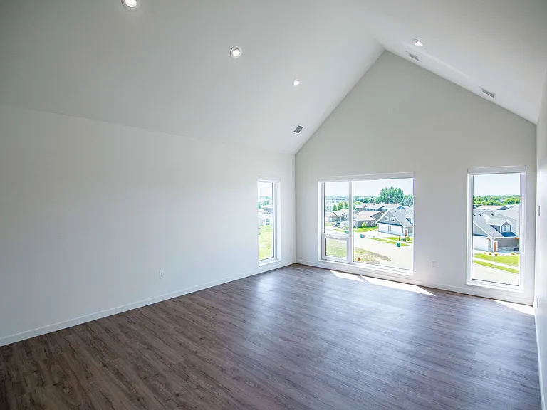 The Earl Apartments 3 Bed 2 Bath 1467