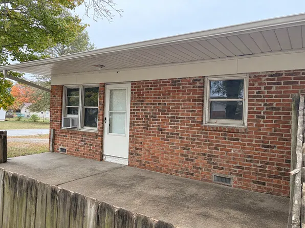 211 S. Oak Cliff Drive, 211 S Oak Cliff Ave #1, Strafford, MO 65757
