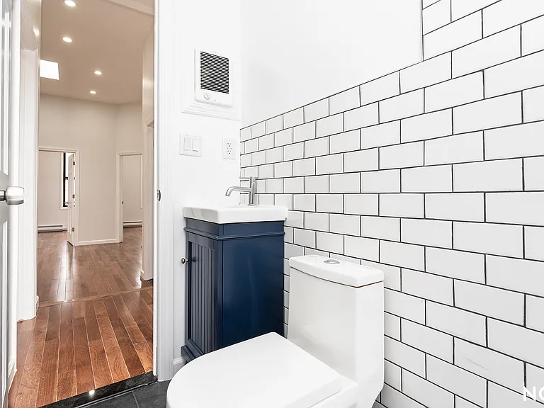 1869 Greene Ave #2 — Photo 6