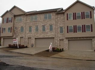 605 Spring Run Dr, Monroeville, PA 15146