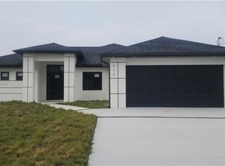 1215 Bayou St E, Lehigh Acres, FL 33974