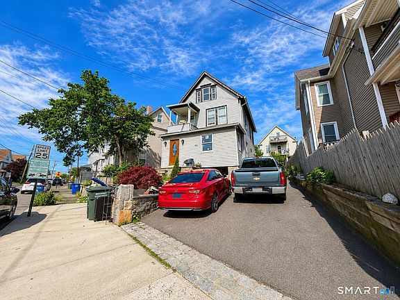 2nd image of 98 Huntington Road
