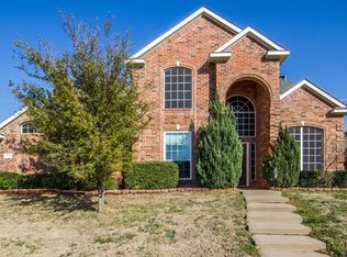 2017 Camelot Dr, Lewisville, TX 75067