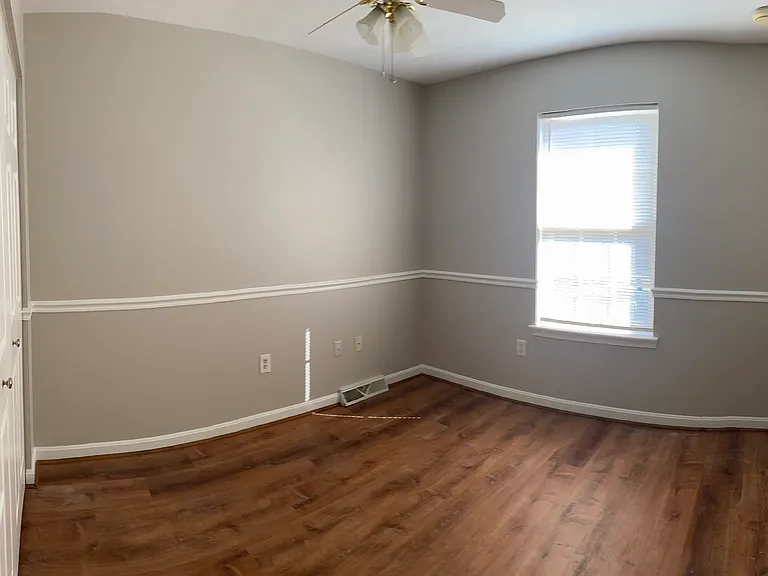 1216 Heathfield Rd — Photo 15