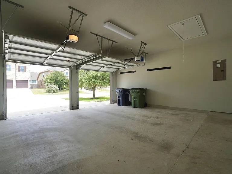 6650 Verona Pl — Photo 33