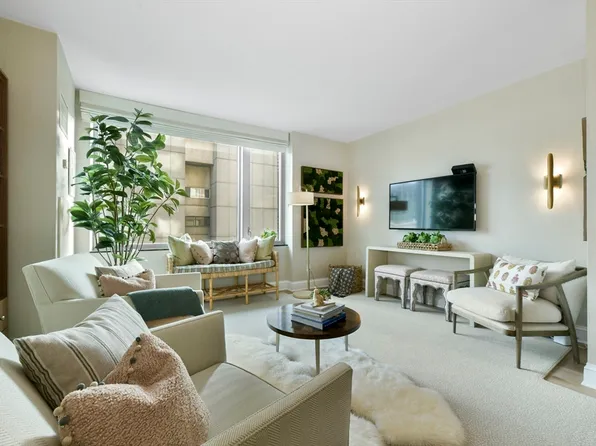 1 Charles St S Unit 708, Boston, MA 02116