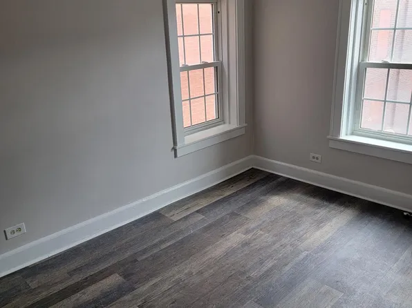 58 Mechanic St #3, Manchester, NH 03101