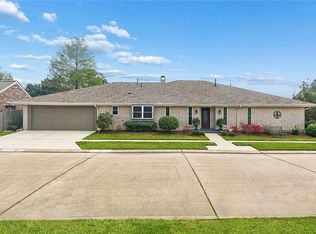 3913 Tolmas Dr, Metairie, LA 70002