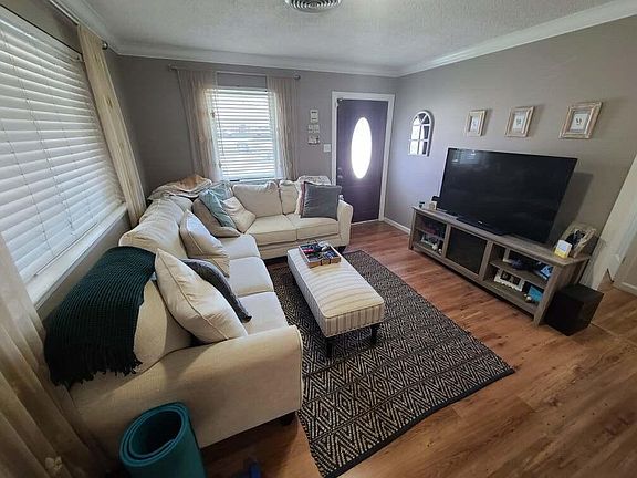 2nd image of 648 Aris Ave