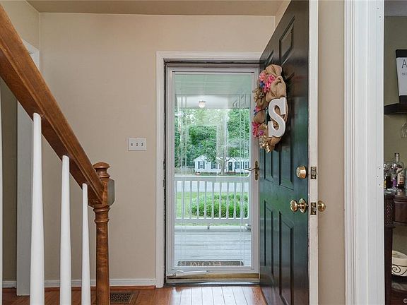 5th image of 10106 Saint Joan Ave