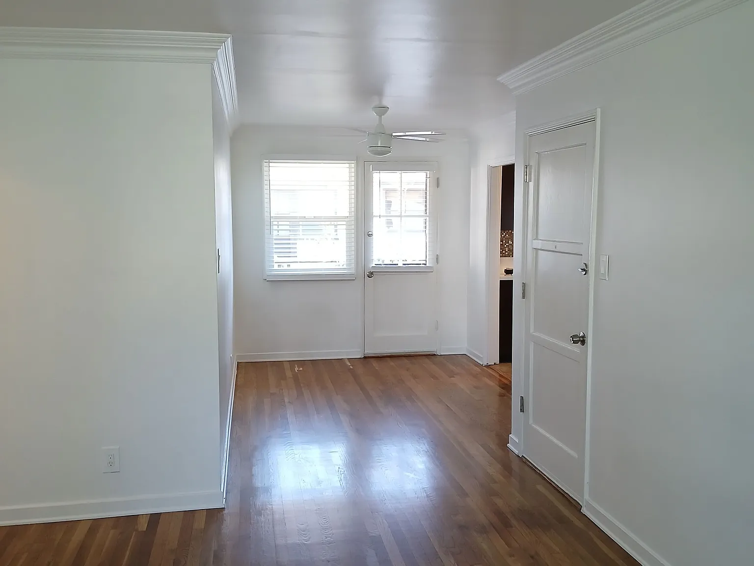 1 bed, 725 sqft, $2,195 — Photo 3