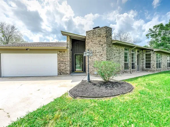 2248 County Road 769b, Brazoria, TX 77422