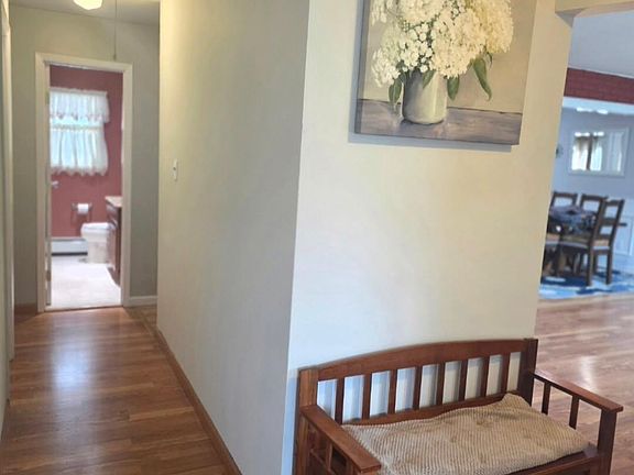 4th image of 185 Audley Court