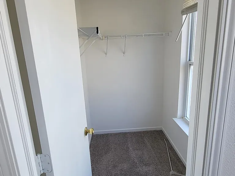 10359 Kensington Way — Photo 13