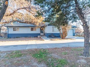 418 Starlite Dr, Pueblo, CO 81005