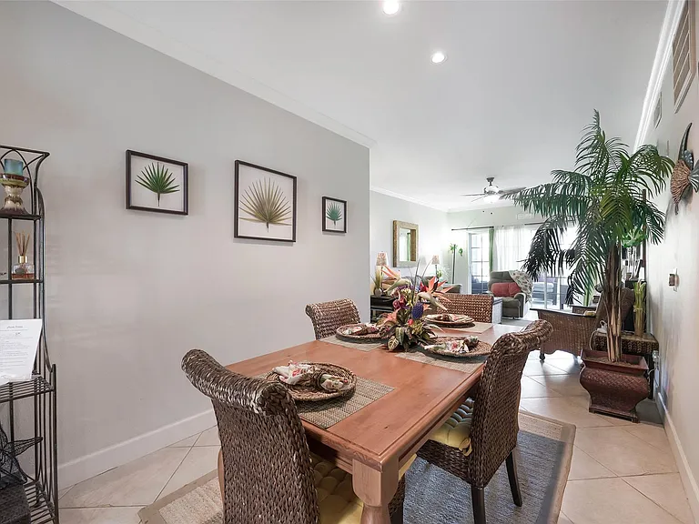 7000 Seawall Blvd #524 — Photo 13