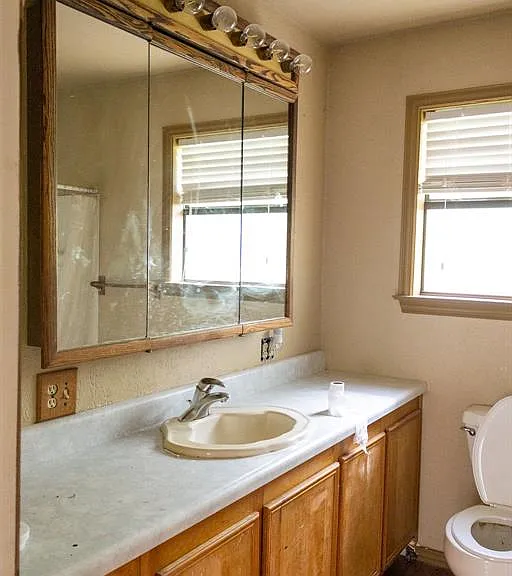 423 Elm St — Photo 4