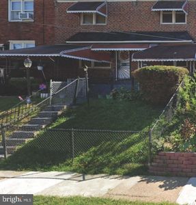 2032 S Larry St, Philadelphia, PA, 19142