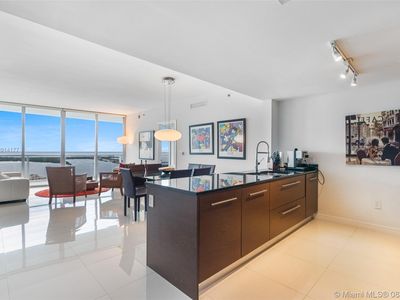 465 Brickell Ave APT 4903, Miami, FL, 33131