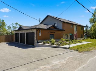 13 Blakely Rd, Prince Edward County, ON K0K1T0