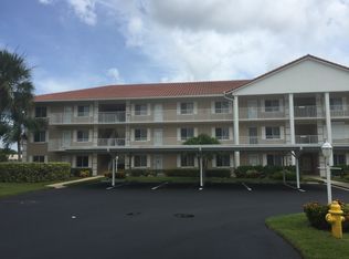 5970 Amherst Dr #101, Naples, FL 34112