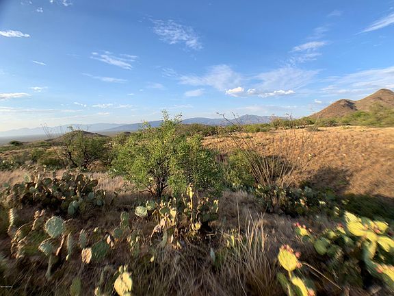 4th image of 17985 S Via Loma Del Venado