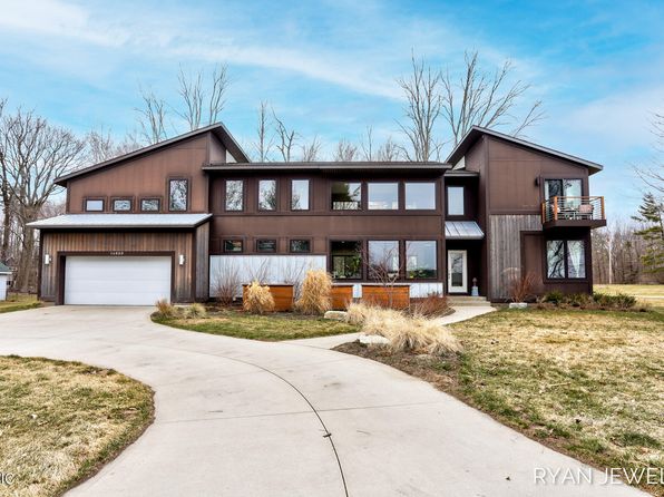 Waterfront Michigan Waterfront Homes For Sale 6 984 Homes Zillow