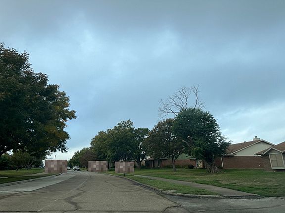 4th image of 1629 Clarendon Dr