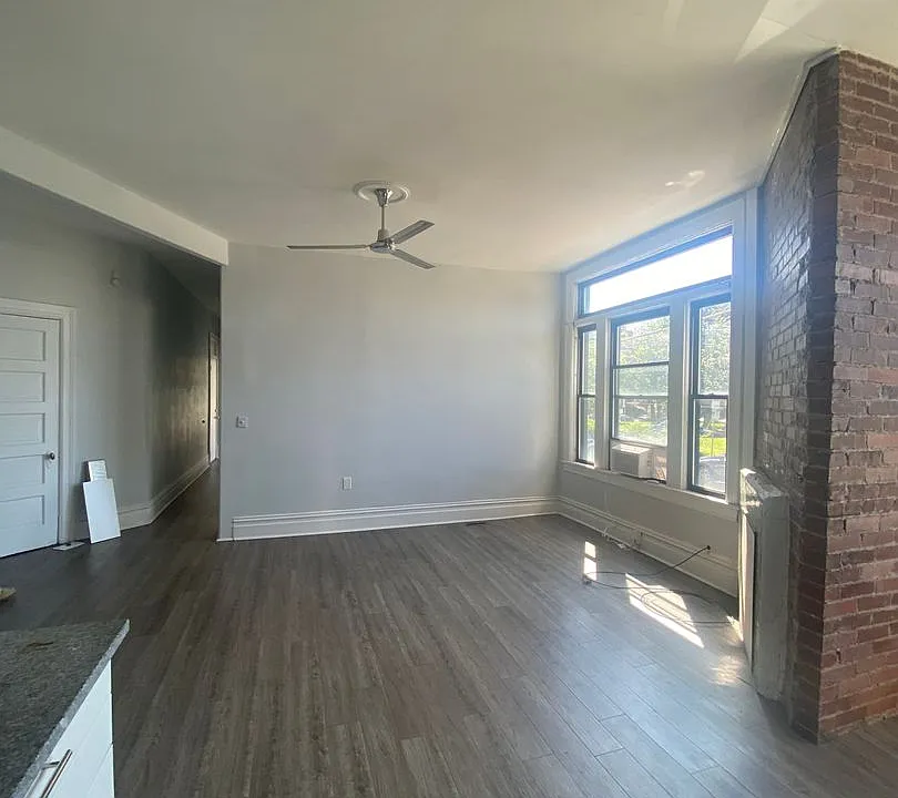 4901 Friendship Ave