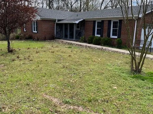 530 Jackson Dr, Paris, TN 38242