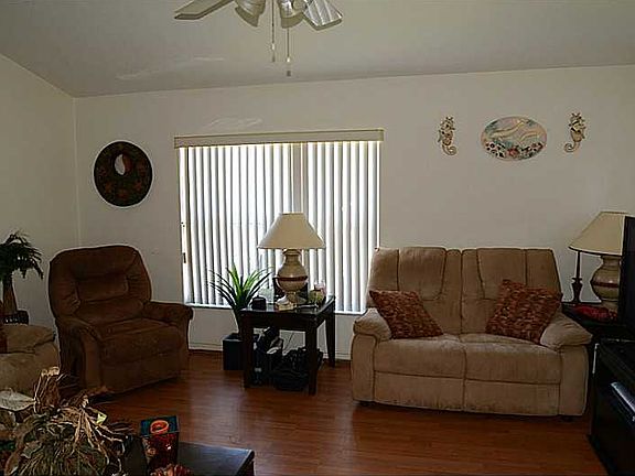 2nd image of 5801 22nd St
