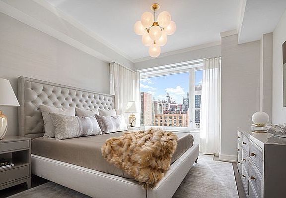 5th image of 222 W 80th St #14D