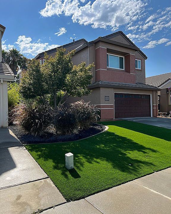 1st image of 845 Clifton Way