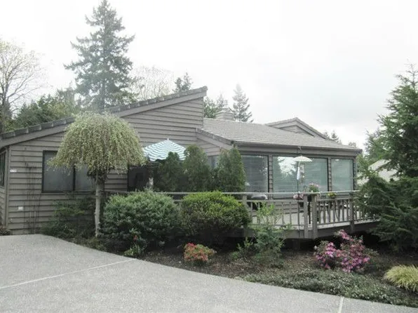 276 Cowlitz Pl, La Conner, WA 98257