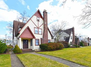 106 Stratford Rd, West Hempstead, NY 11552