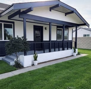 215 8th St, Bakersfield, CA, 93304
